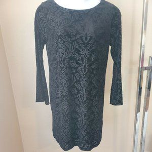 ECI New York Women's Black Velvet Baroque Textured Bell Sleeve Shift Dress Large